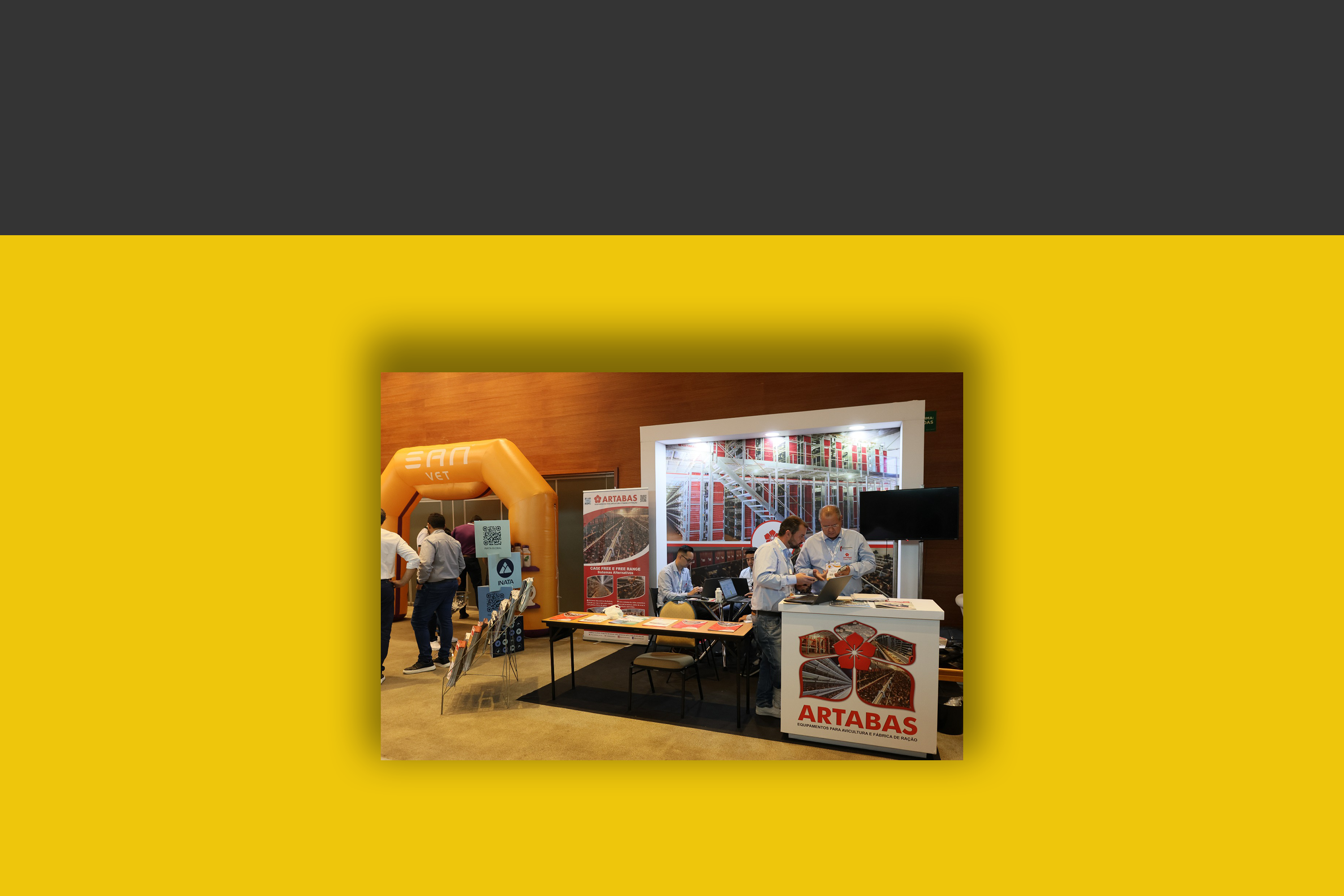 Stand 2 cotas